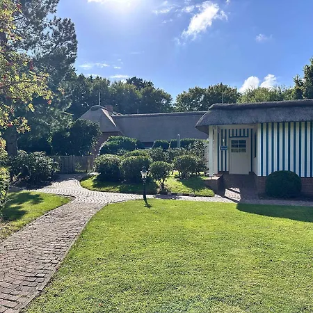 Sky & Homes Sturmmoewe I Reetdach-refugium Mit Parkgarten In Spo Apartment *