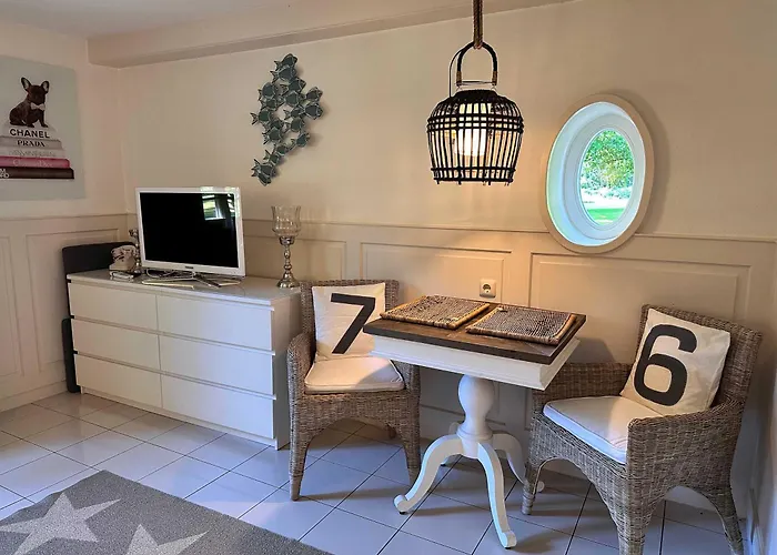 Sky & Homes Sturmmoewe I Reetdach-refugium Mit Parkgarten In Spo * Sankt Peter-Ording