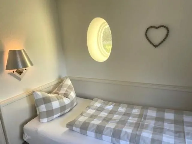 Sky & Homes Sturmmoewe I Reetdach-refugium Mit Parkgarten In Spo Sankt Peter-Ording