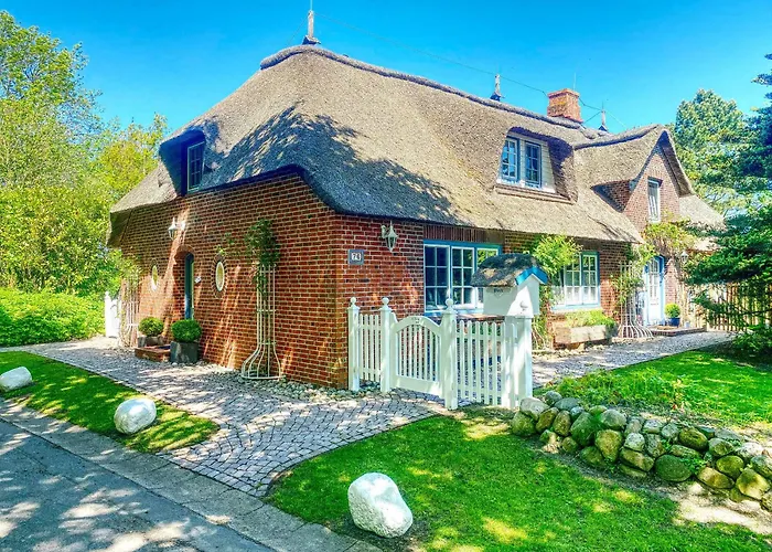 Sky & Homes Sturmmoewe I Reetdach-refugium Mit Parkgarten In Spo Lejlighed Sankt Peter-Ording