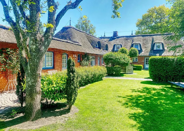 Lejlighed Sky & Homes Sturmmoewe I Reetdach-refugium Mit Parkgarten In Spo *